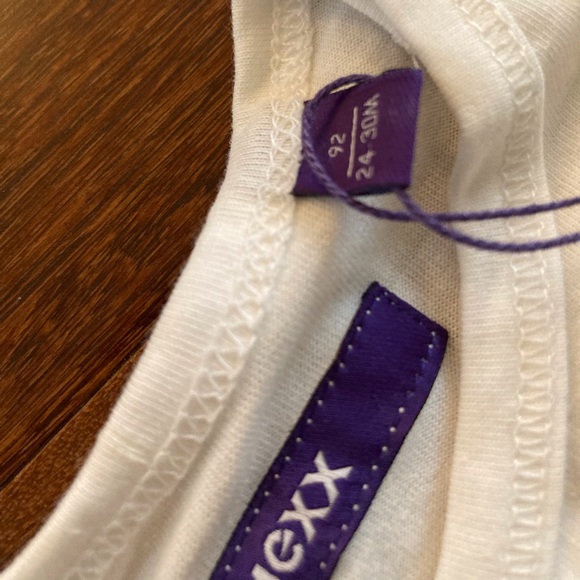 NWT Girls Mexx T-Shirt - Picture 2 of 3